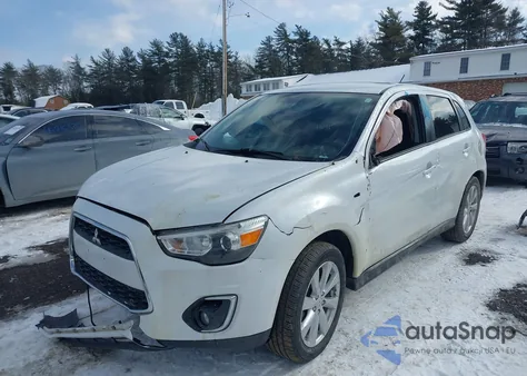 2014 Mitsubishi Outlander Sport Es from USA, damaged, VIN 4A4AR3AU6EE032001